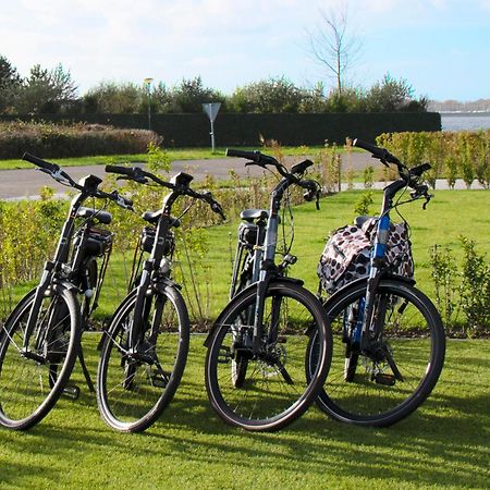 Luxe Villa Maroma Mistral Aan Veerse Meer Met 4 Ebikes Bbq & Ev Laadpaal Kamperland Exterior foto
